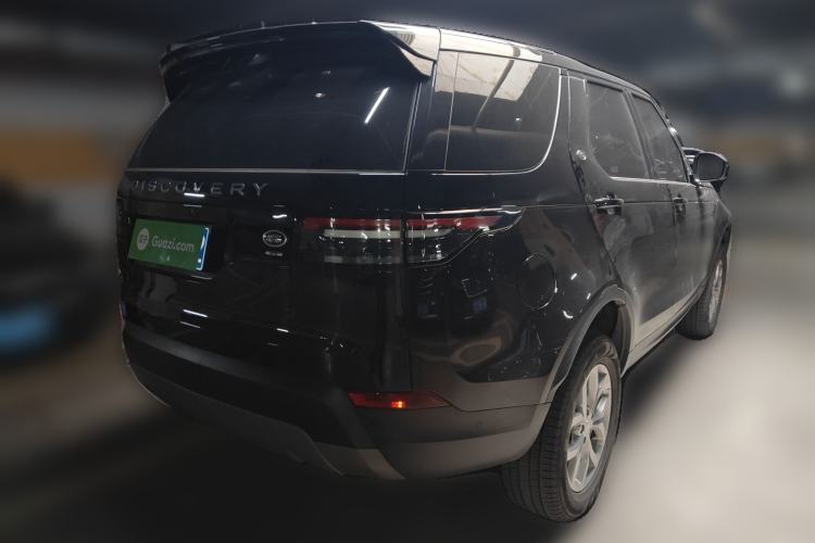 Used Land Rover Discovery 2020 3.0 SC V6 SE Rear Right 45 Deg