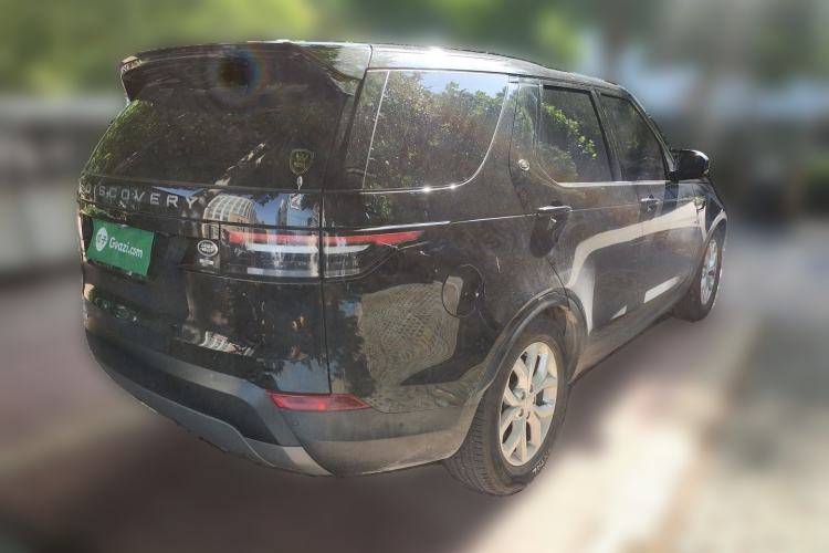 Used Land Rover Discovery 2020 3.0 SC V6 SE Rear Right 45 Deg