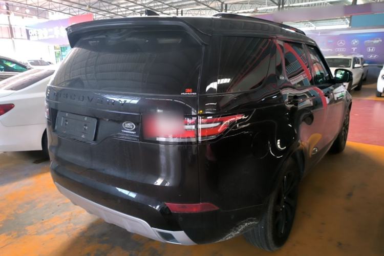 Used Land Rover Discovery 2020 3.0 SC V6 30th Anniversary Special Edition Rear Right 45 Deg