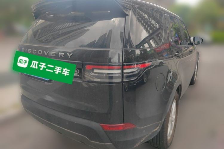 Used Land Rover Discovery 2020 2.0T SE Rear Right 45 Deg