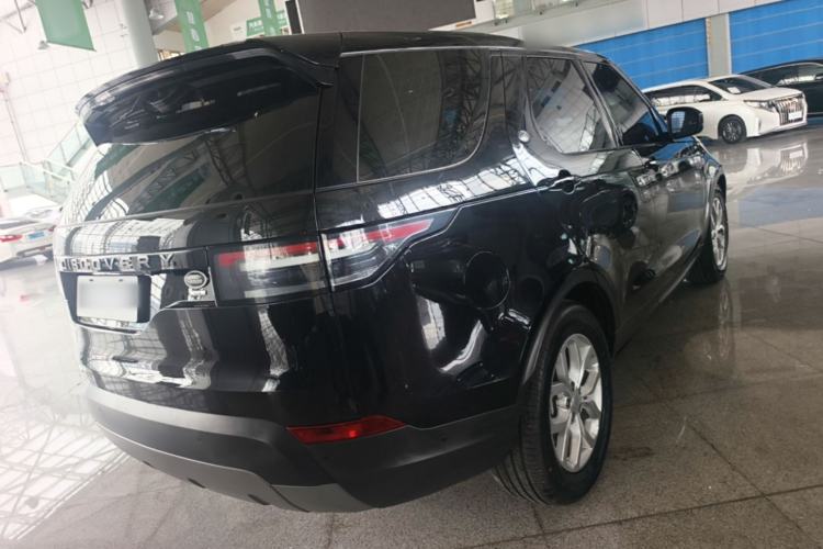Used Land Rover Discovery 2020 3.0 SC V6 SE Rear Right 45 Deg