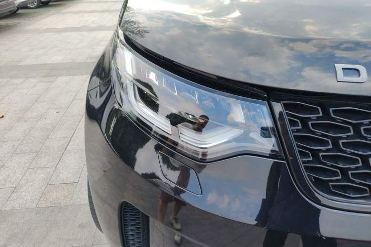 Used Land Rover Discovery 2020 3.0 SC V6 SE Right Front Headlight