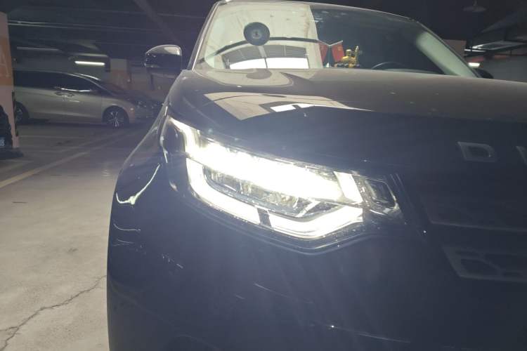 Used Land Rover Discovery 2020 3.0 SC V6 SE Right Front Headlight