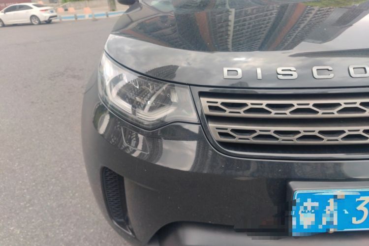 Used Land Rover Discovery 2020 2.0T SE Right Front Headlight