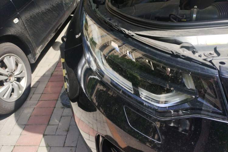 Used Land Rover Discovery 2020 3.0 SC V6 30th Anniversary Special Edition Right Front Headlight