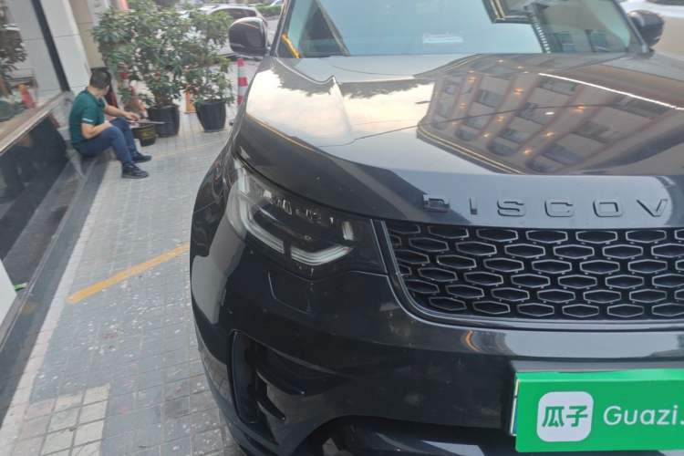 Used Land Rover Discovery 2020 3.0 SC V6 30th Anniversary Special Edition Right Front Headlight