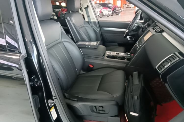 Used Land Rover Discovery 2020 2.0T 30th Anniversary Special Edition Right Front Seat
