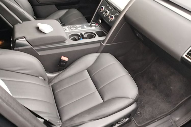 Used Land Rover Discovery 2020 3.0 SC V6 30th Anniversary Special Edition Right Front Seat
