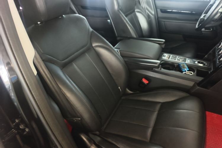 Used Land Rover Discovery 2020 3.0 SC V6 SE Right Front Seat