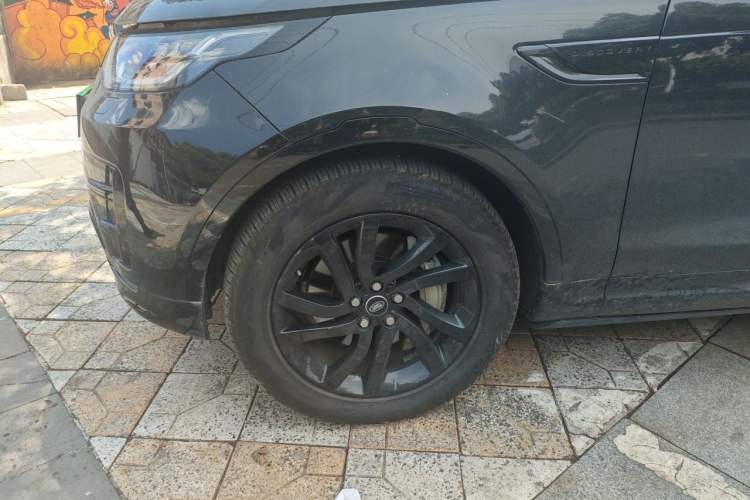 Used Land Rover Discovery 2020 3.0 SC V6 30th Anniversary Special Edition Right Front Wheel Hub