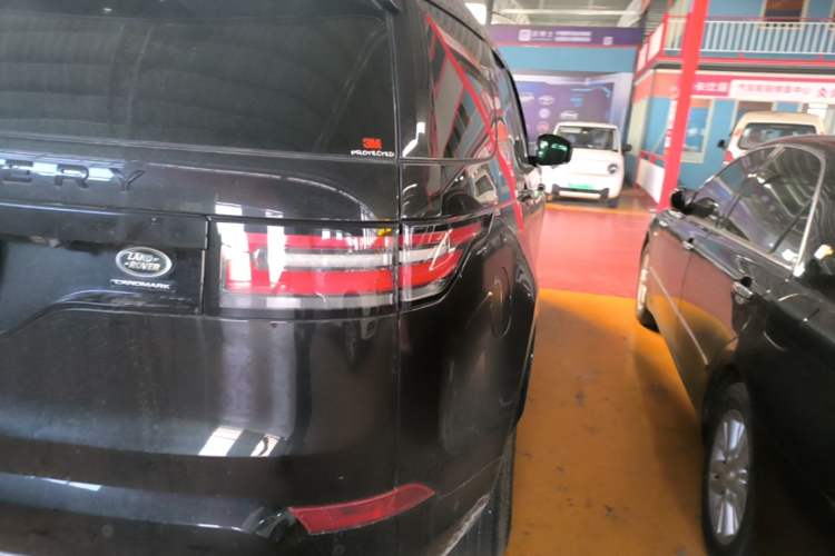 Used Land Rover Discovery 2020 3.0 SC V6 30th Anniversary Special Edition Right Rear Taillight