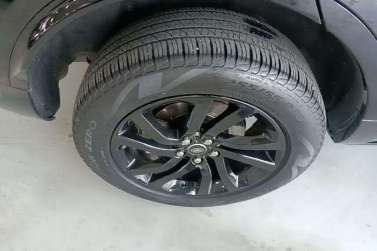 Used Land Rover Discovery 2020 2.0T 30th Anniversary Special Edition Right Rear Wheel Hub