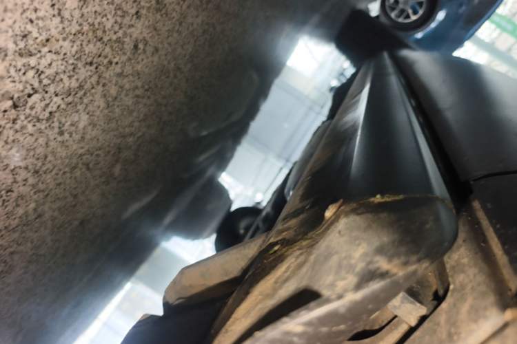Used Land Rover Discovery 2020 3.0 SC V6 SE Right Side Sill