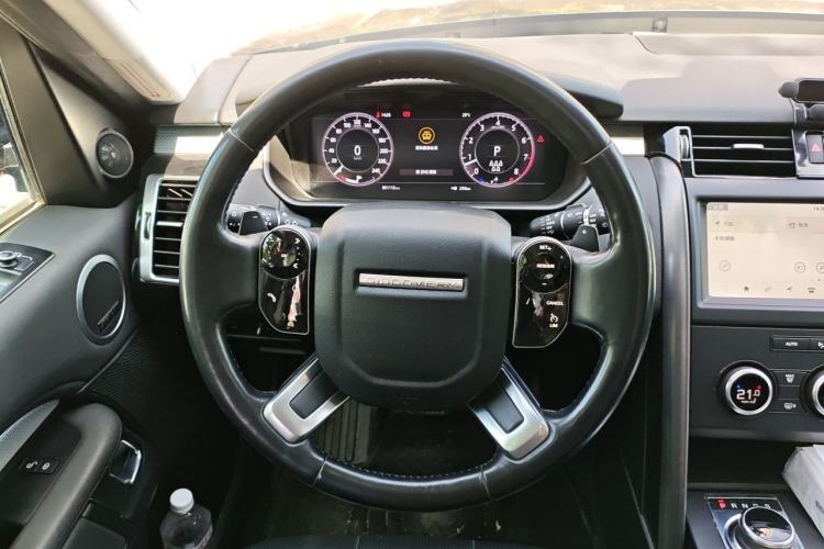 Used Land Rover Discovery 2020 3.0 SC V6 30th Anniversary Special Edition Steering Wheel