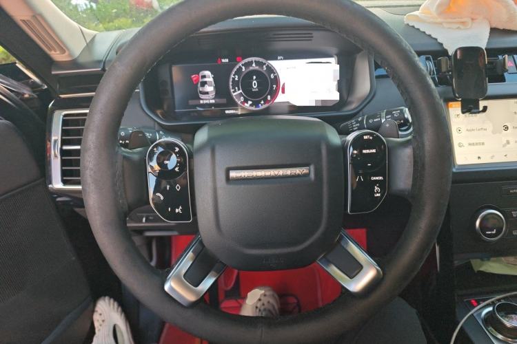 Used Land Rover Discovery 2020 3.0 SC V6 SE Steering Wheel