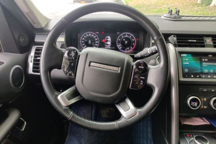 Used Land Rover Discovery 2020 3.0 SC V6 30th Anniversary Special Edition Steering Wheel