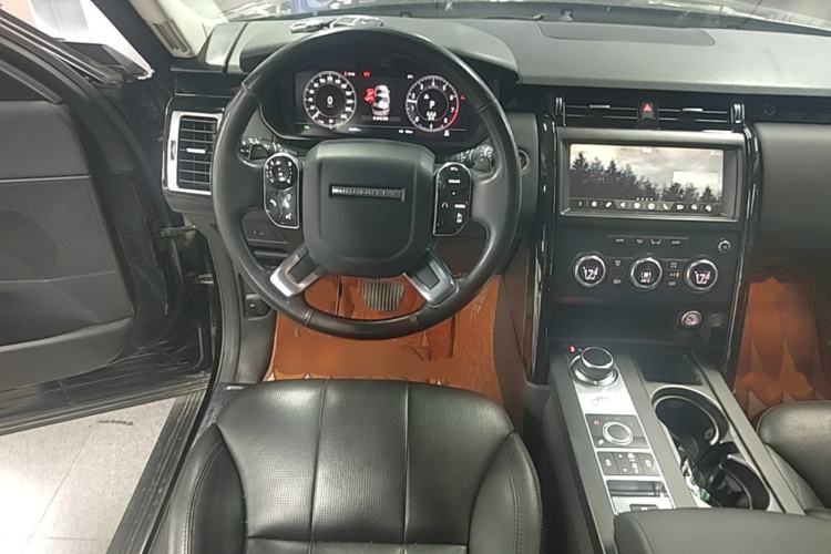 Used Land Rover Discovery 2020 2.0T SE Steering Wheel