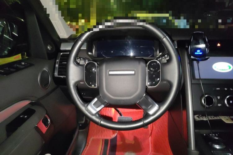 Used Land Rover Discovery 2020 3.0 SC V6 30th Anniversary Special Edition Steering Wheel