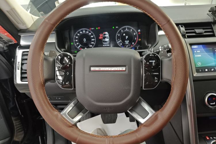 Used Land Rover Discovery 2020 3.0 SC V6 30th Anniversary Special Edition Steering Wheel