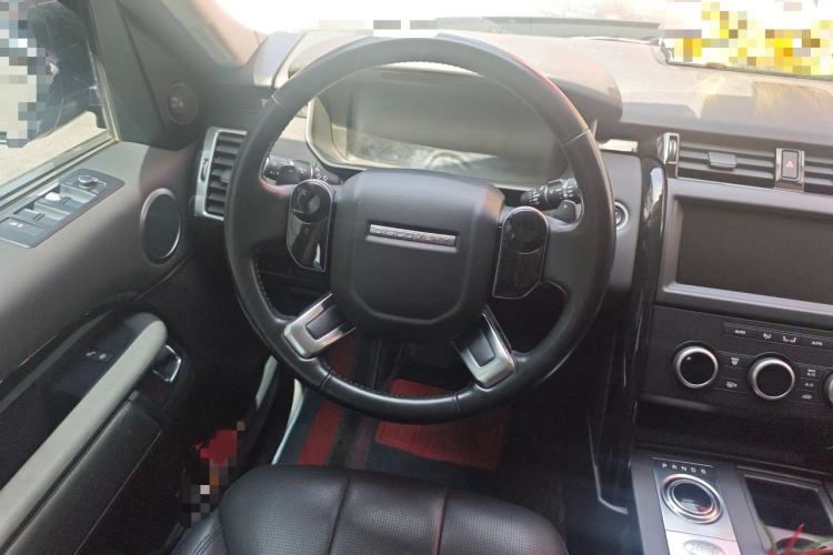 Used Land Rover Discovery 2020 2.0T SE Steering Wheel
