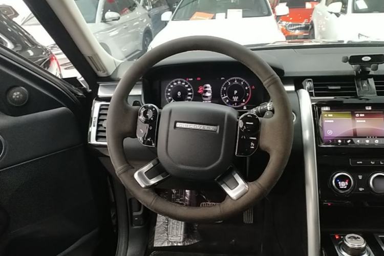 Used Land Rover Discovery 2020 3.0 SC V6 30th Anniversary Special Edition Steering Wheel