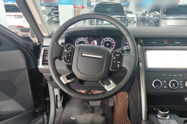 Used Land Rover Discovery 2020 3.0 SC V6 30th Anniversary Special Edition Steering Wheel