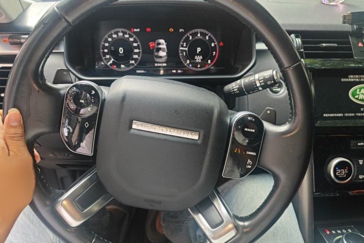 Used Land Rover Discovery 2020 3.0 SC V6 30th Anniversary Special Edition Steering Wheel