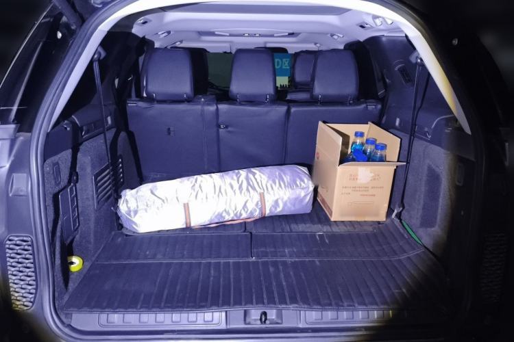 Used Land Rover Discovery 2020 3.0 SC V6 SE Trunk