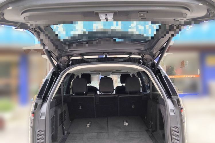 Used Land Rover Discovery 2020 3.0 SC V6 SE Trunk