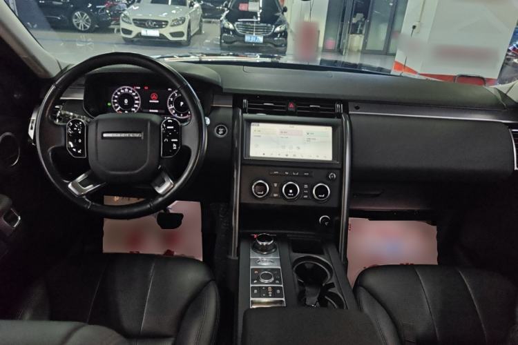 Used Land Rover Discovery 2020 3.0 SC V6 30th Anniversary Special Edition Center Console