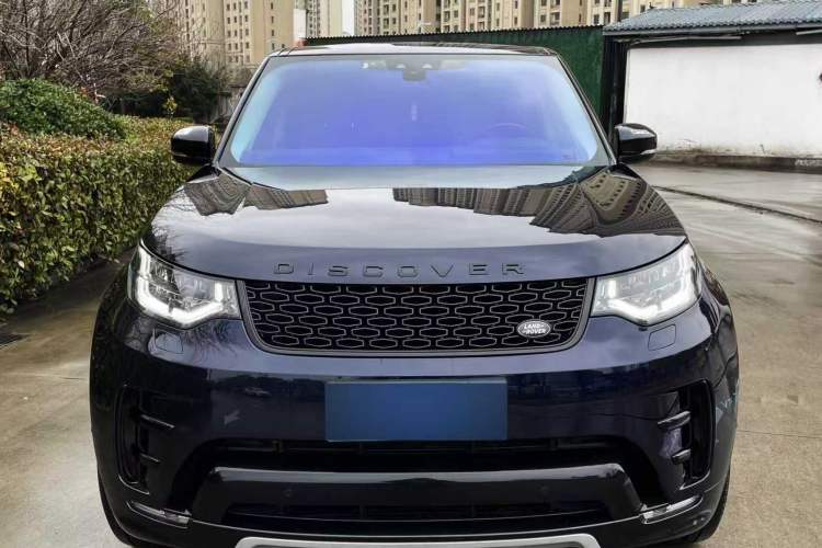 Used Land Rover Discovery 2020 3.0 SC V6 30th Anniversary Special Edition Exterior 1