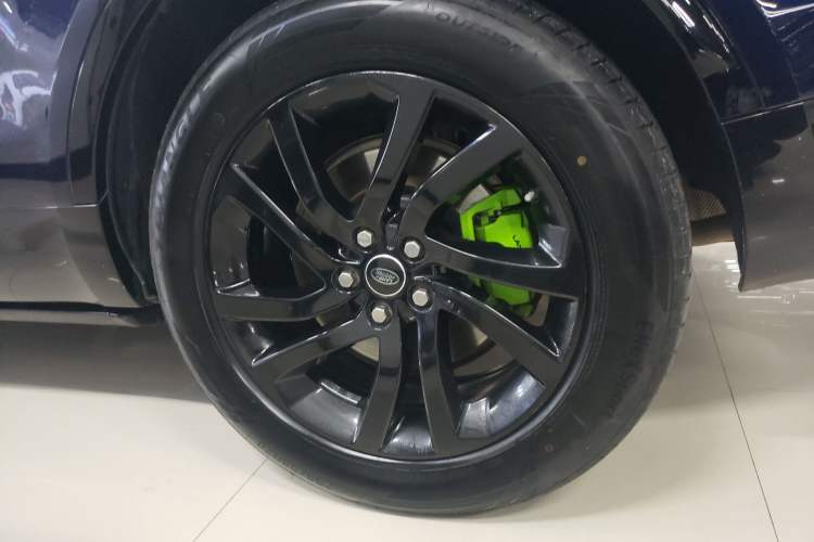 Used Land Rover Discovery 2020 3.0 SC V6 30th Anniversary Special Edition Exterior 5