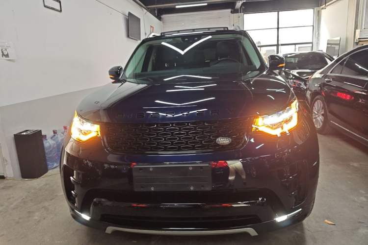Used Land Rover Discovery 2020 3.0 SC V6 30th Anniversary Special Edition Front
