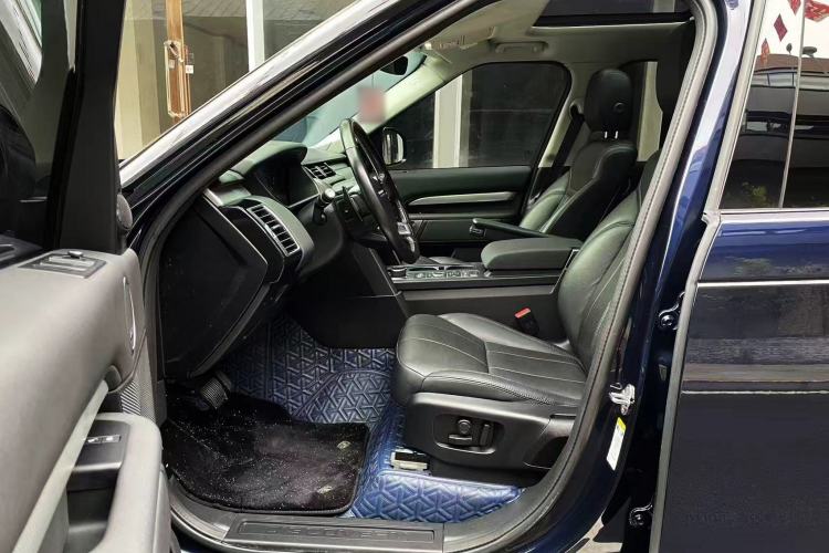 Used Land Rover Discovery 2020 3.0 SC V6 30th Anniversary Special Edition Interior 2