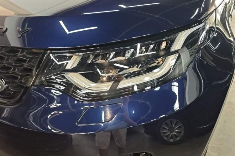 Used Land Rover Discovery 2020 3.0 SC V6 30th Anniversary Special Edition Left Front Headlight