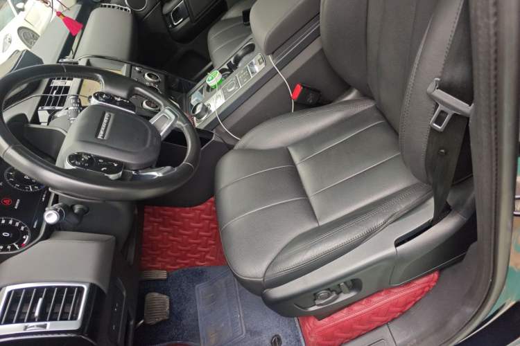 Used Land Rover Discovery 2020 3.0 SC V6 SE Left Front Seat