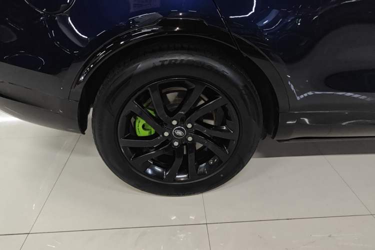 Used Land Rover Discovery 2020 3.0 SC V6 30th Anniversary Special Edition Right Rear Wheel Hub