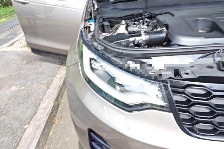Used Land Rover Discovery 2020 3.0 SC V6 HSE Engine Bay Right