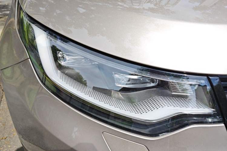 Used Land Rover Discovery 2020 3.0 SC V6 HSE Right Front Headlight