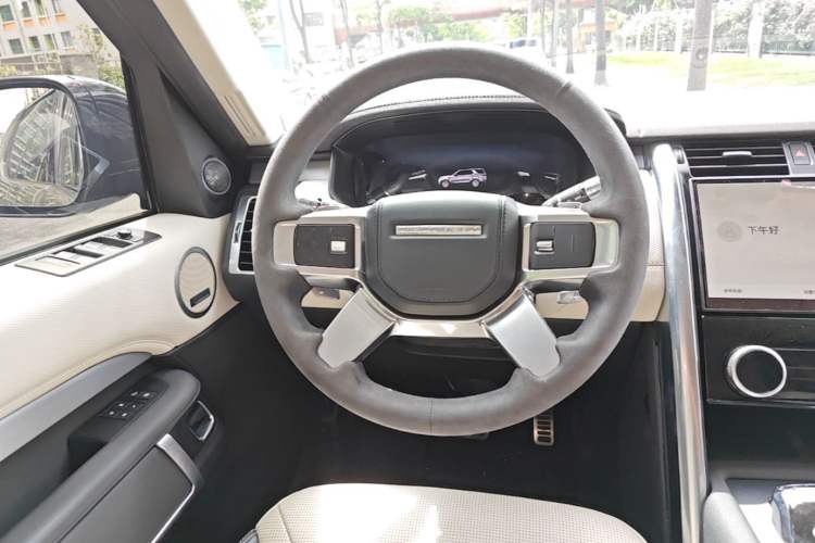Used Land Rover Discovery 2020 3.0 SC V6 HSE Steering Wheel
