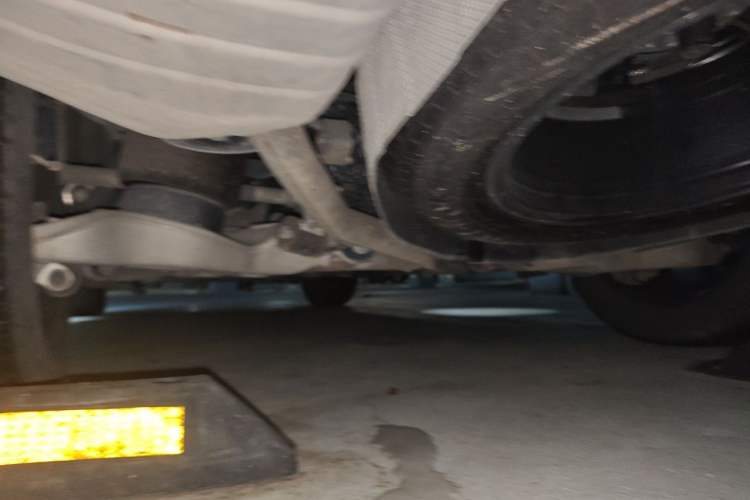 Used Land Rover Discovery 2020 2.0T SE Chassis Rear Left
