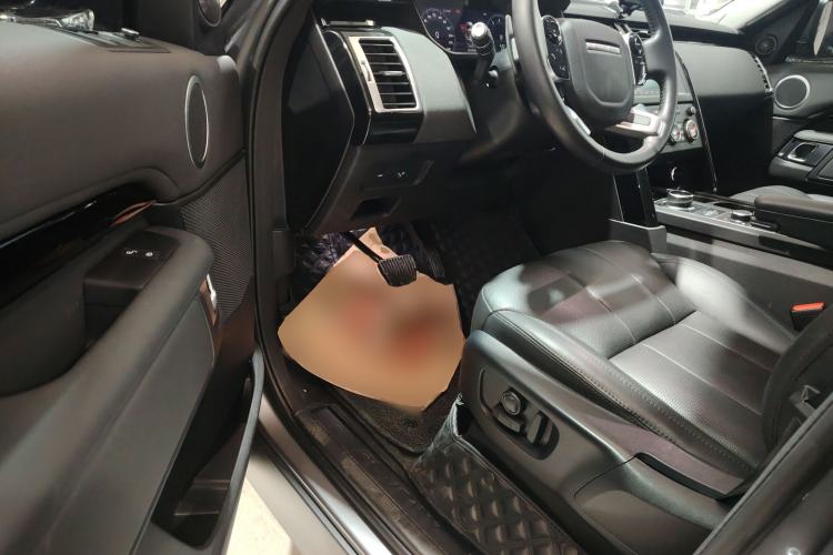 Used Land Rover Discovery 2020 3.0 SC V6 SE Driver Seat