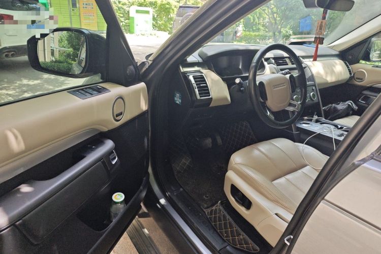 Used Land Rover Discovery 2020 2.0T 30th Anniversary Special Edition Driver Seat