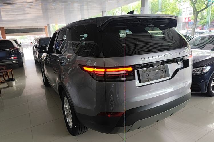 Used Land Rover Discovery 2020 2.0T SE Exterior 2