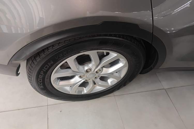 Used Land Rover Discovery 2020 3.0 SC V6 SE Exterior 8