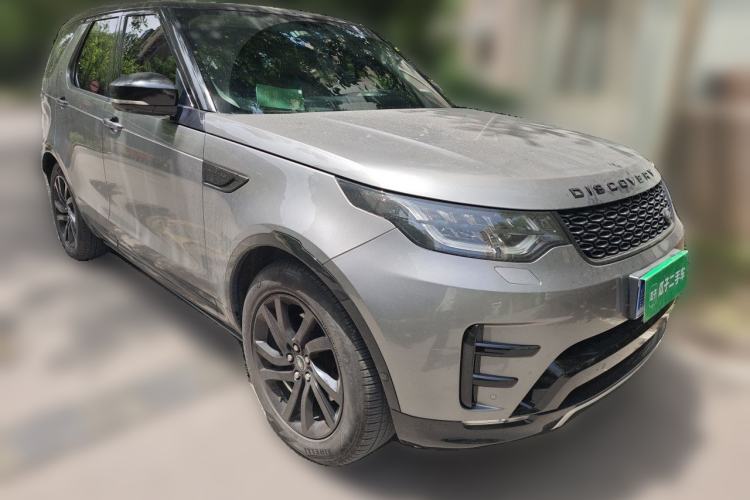 Used Land Rover Discovery 2020 2.0T 30th Anniversary Special Edition Front Right 45 Deg