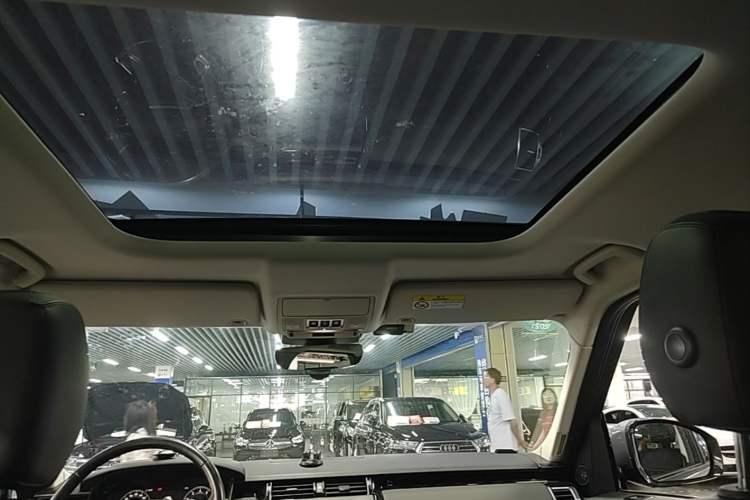 Used Land Rover Discovery 2020 3.0 SC V6 SE Headliner