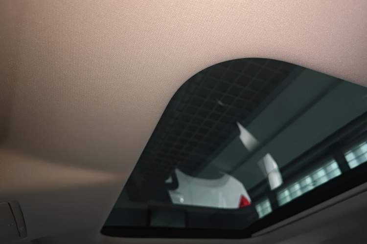 Used Land Rover Discovery 2020 3.0 SC V6 SE Headliner