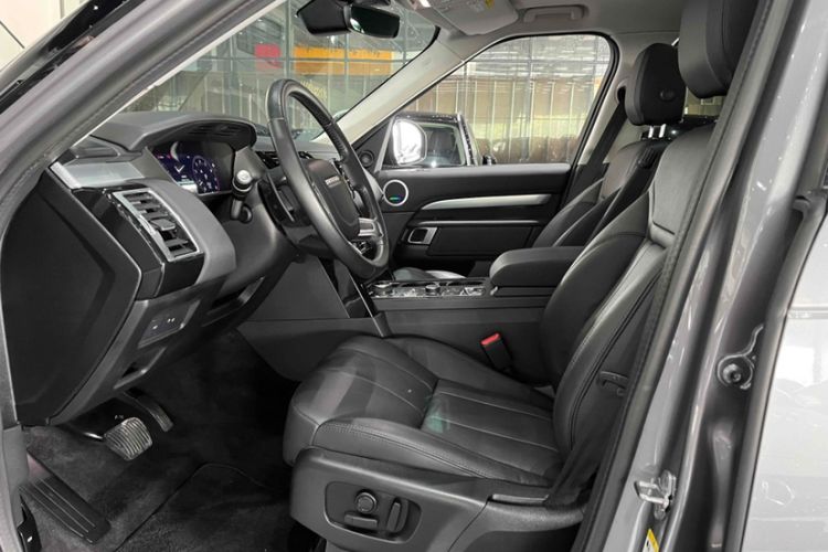 Used Land Rover Discovery 2020 2.0T 30th Anniversary Special Edition Interior 6