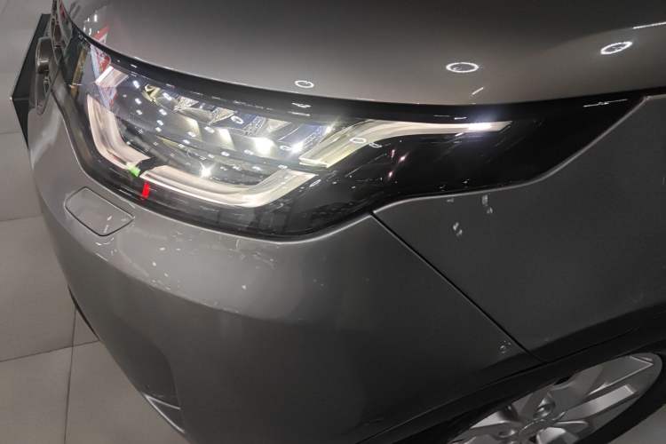 Used Land Rover Discovery 2020 3.0 SC V6 SE Left Front Headlight